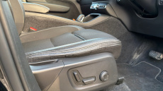 Volvo Xc40 2.0 T4 Momentum Pro 5dr AWD Geartronic Petrol Estate